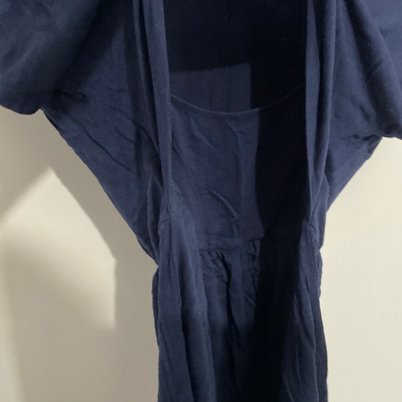 NWOT navy blue maternity/nursing top - Picture 5 of 7